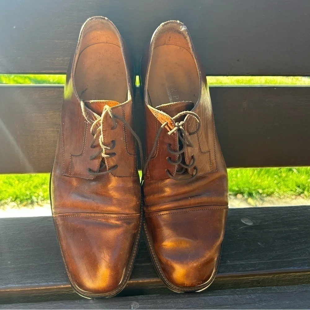Johnston & Murphy leather dress‎ shoes